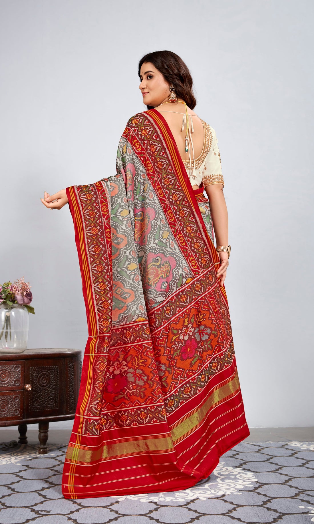 Single Ikat Patola Saree