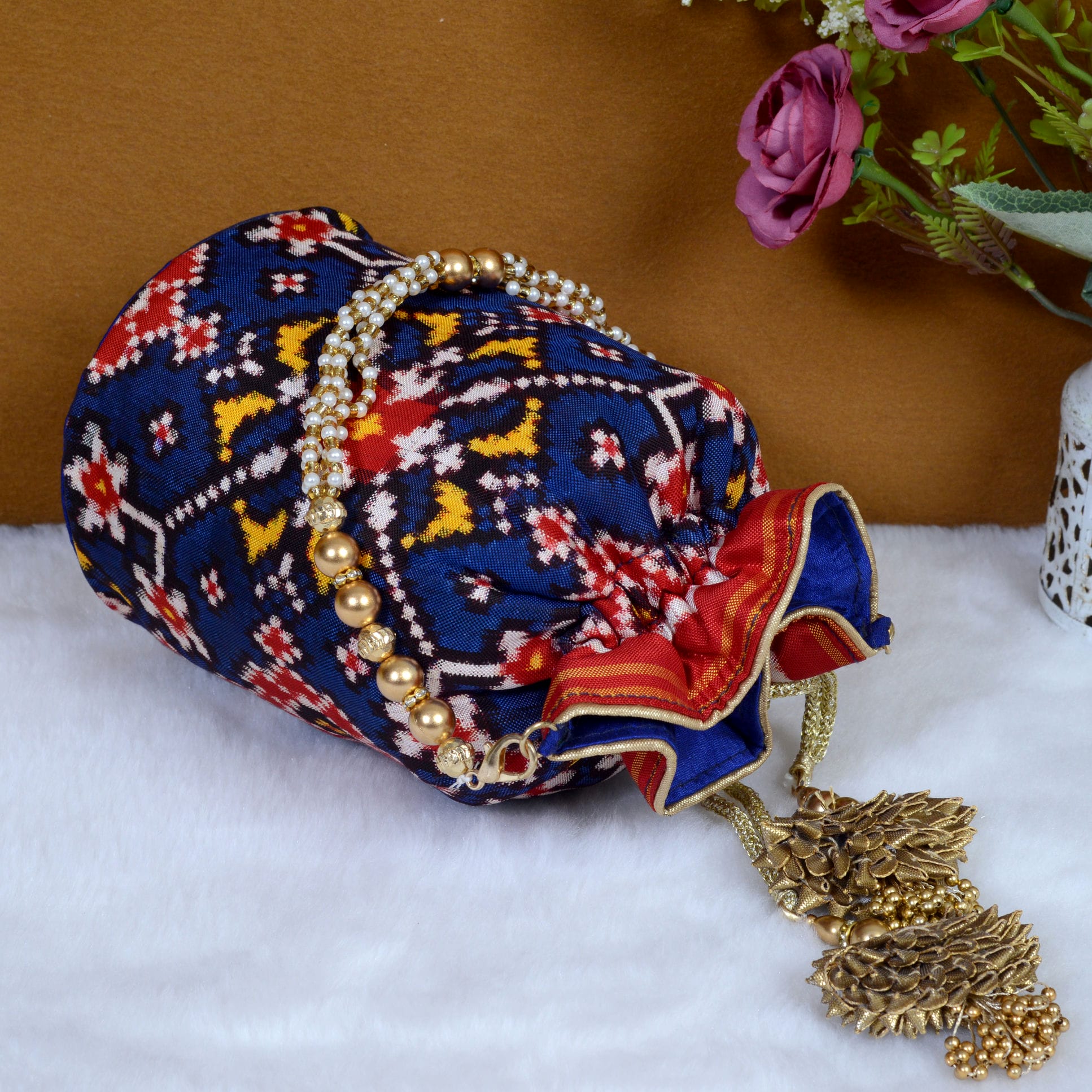 Double Ikat Patola Batwa