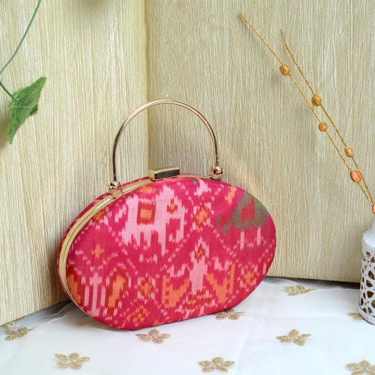 Single Ikat Patola Clutch