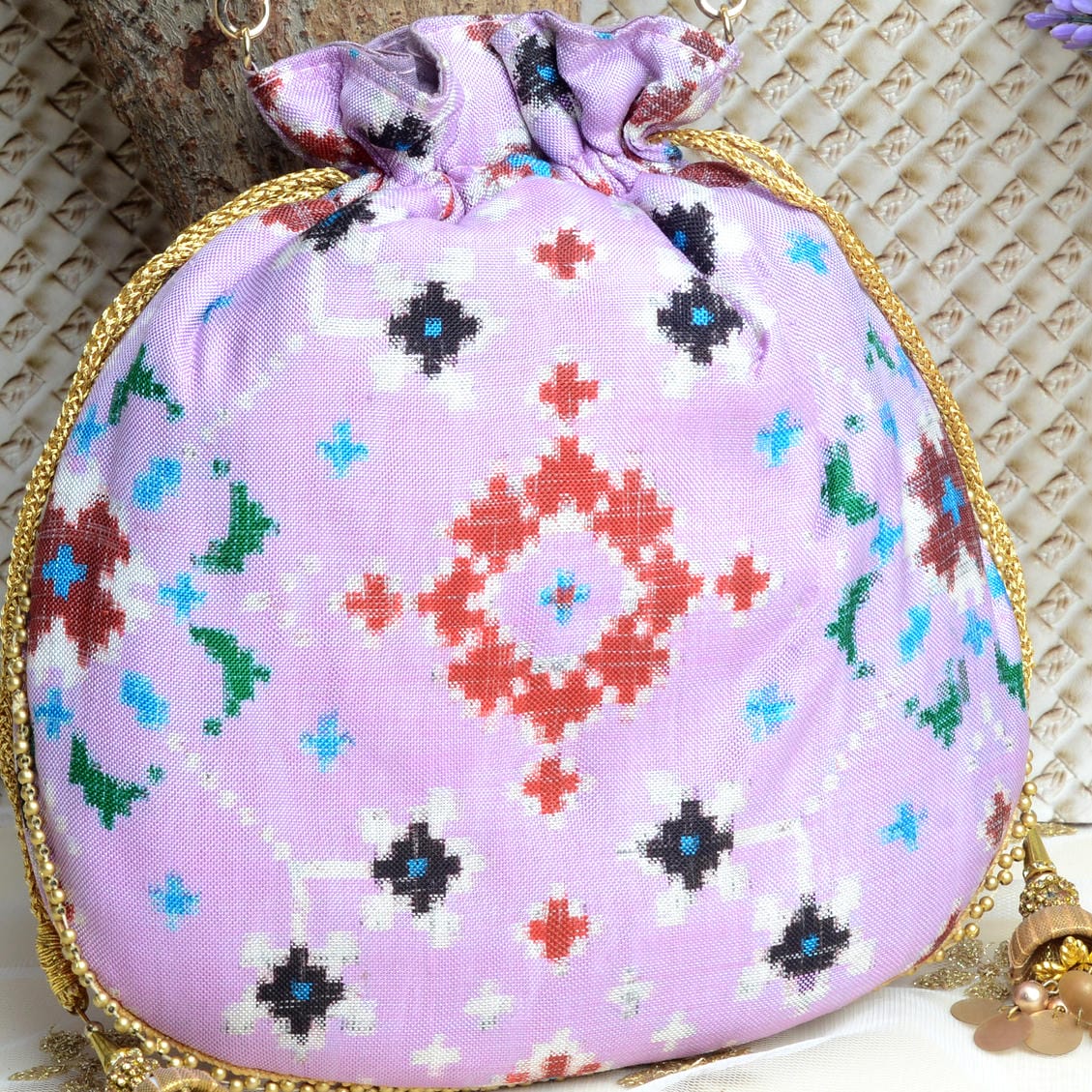 Double Ikat Patola Batwa
