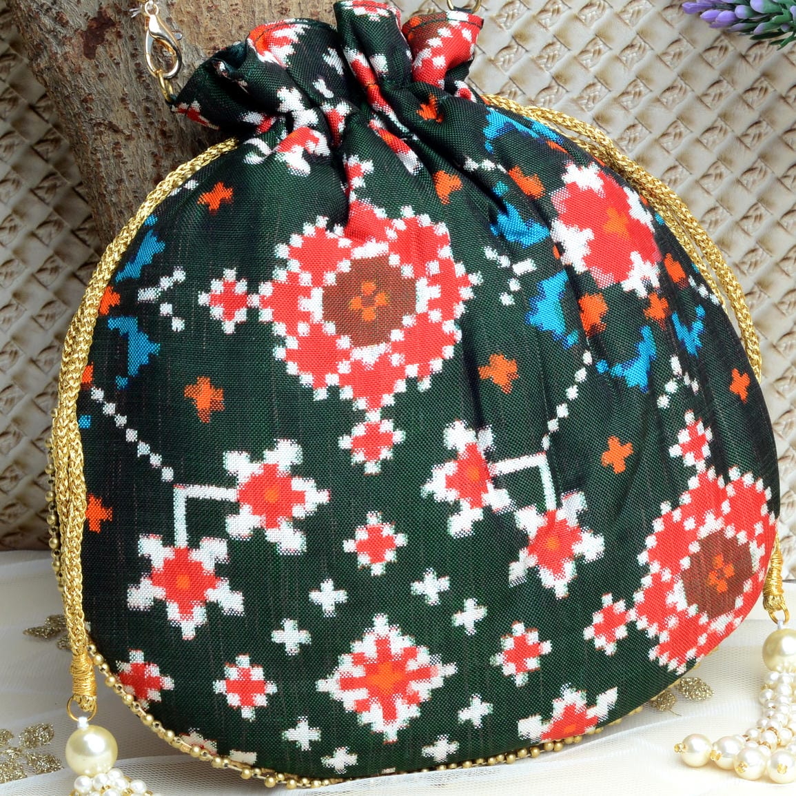 Double Ikat Patola Batwa