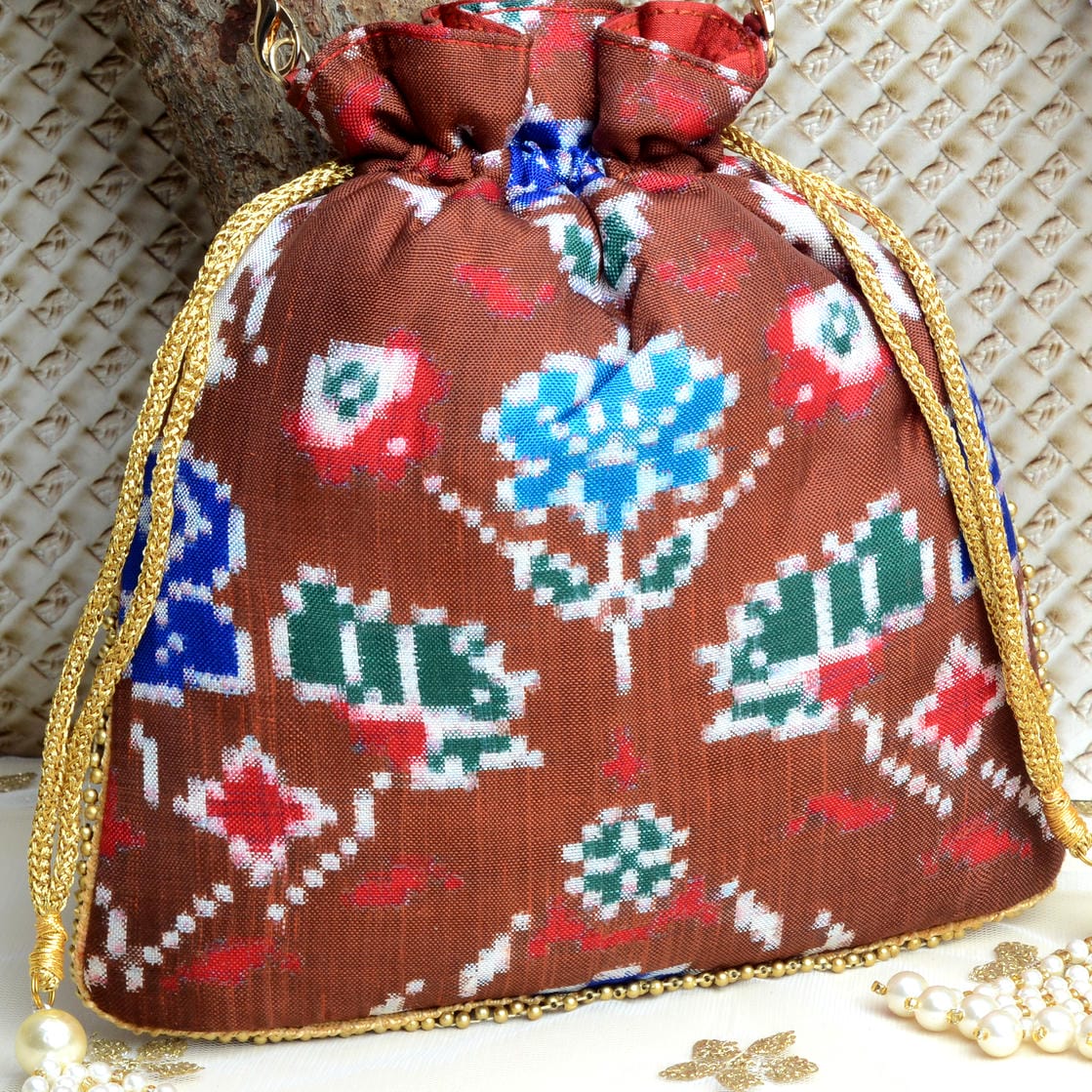 Double Ikat Patola Batwa
