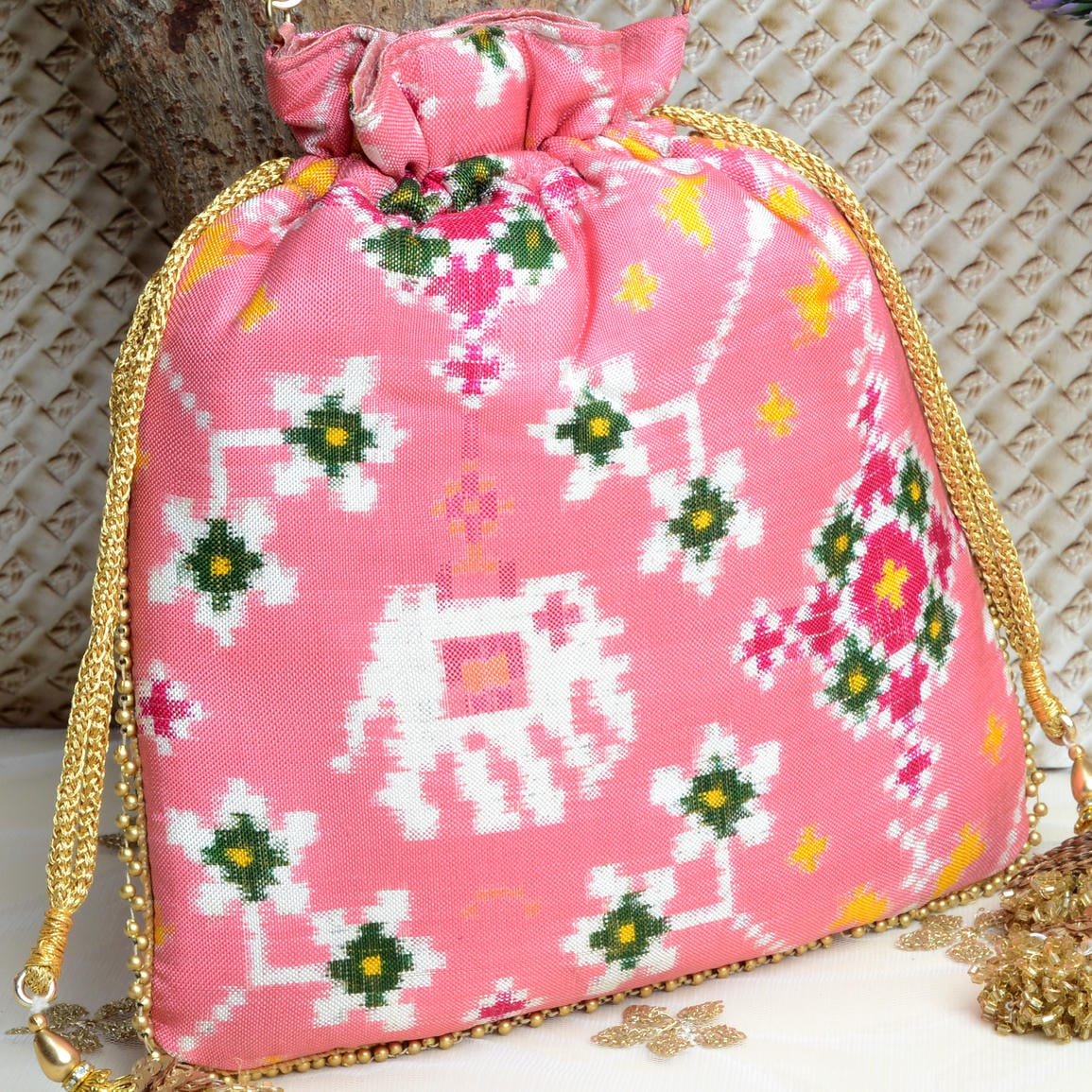 Double Ikat Patola Batwa