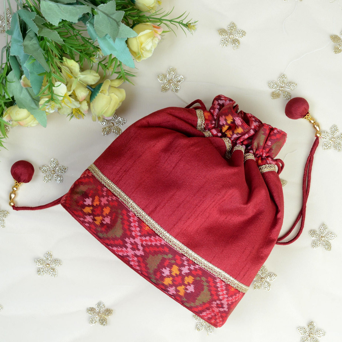 Single Ikat Patola Batwa