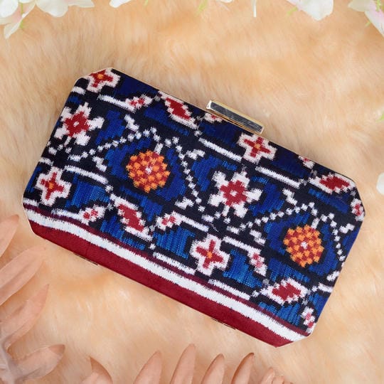 Double Ikat Patola Clutch