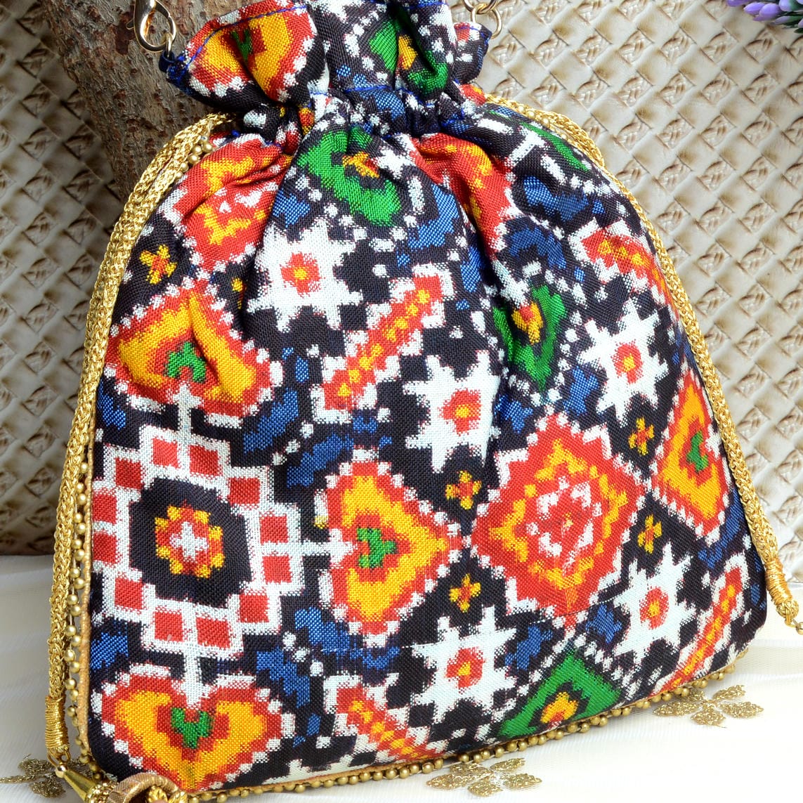 Double Ikat Patola Batwa
