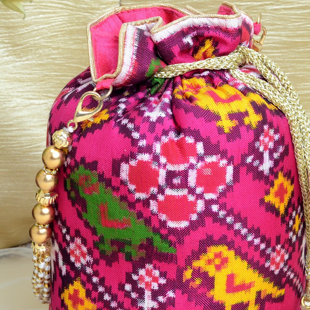 Double Ikat Patola Batwa