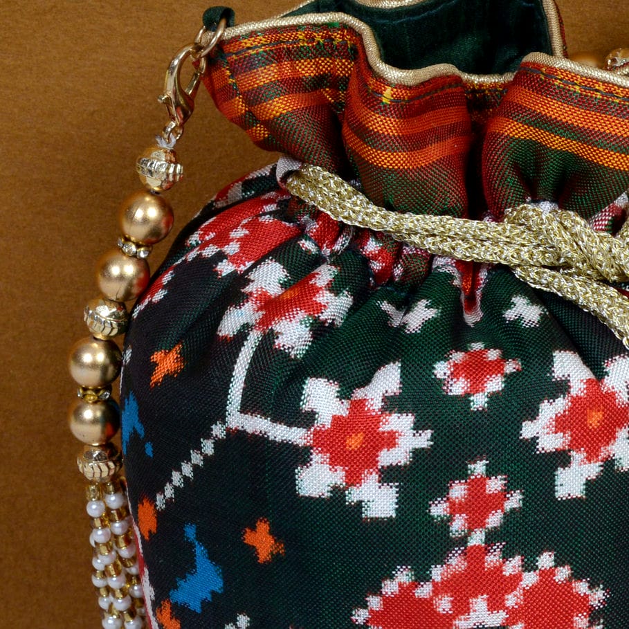 Double Ikat Patola Batwa