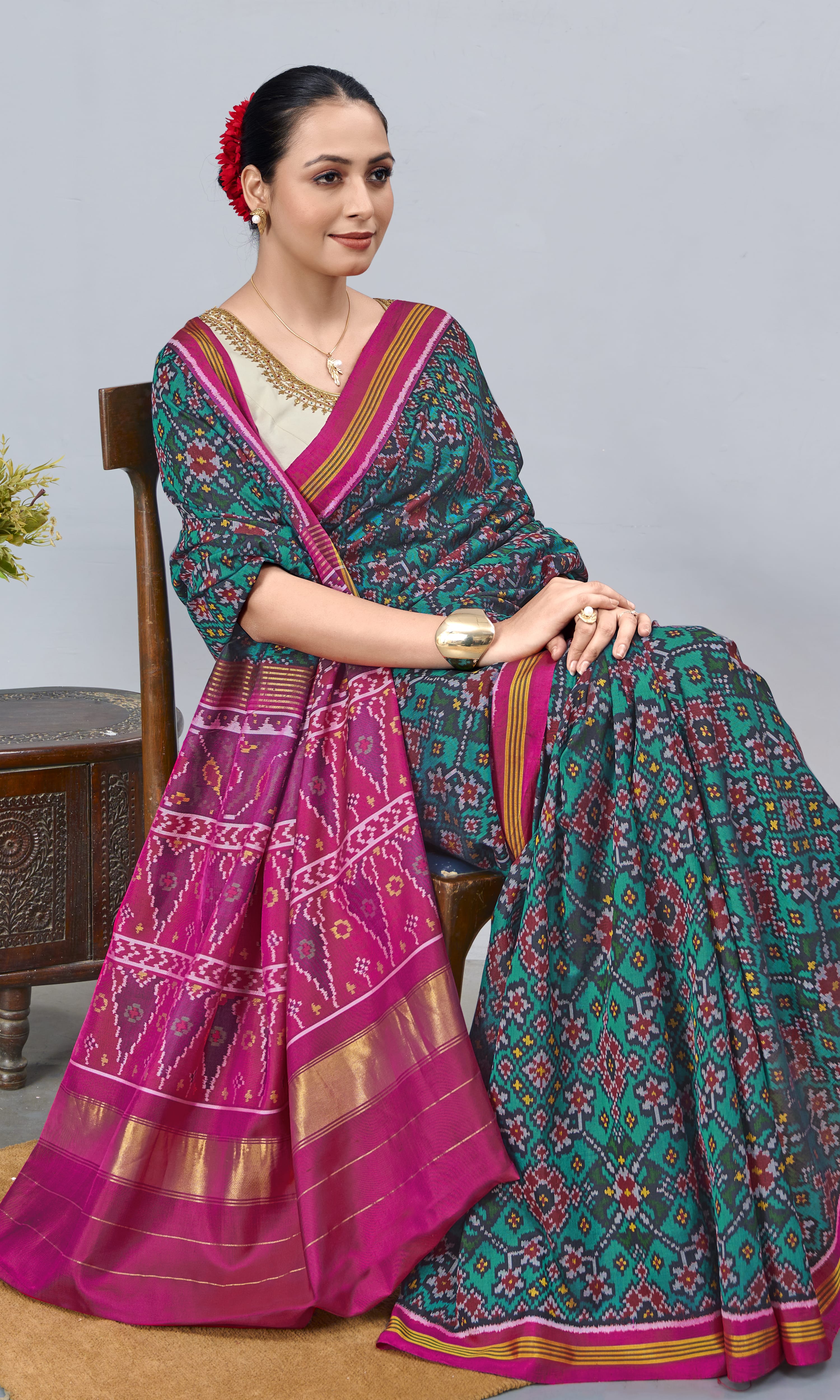 Single Ikat Patola Saree