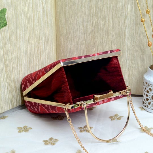 Single Ikat Patola Clutch