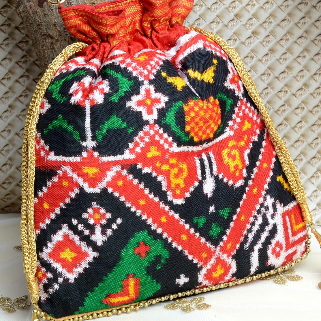 Double Ikat Patola Batwa