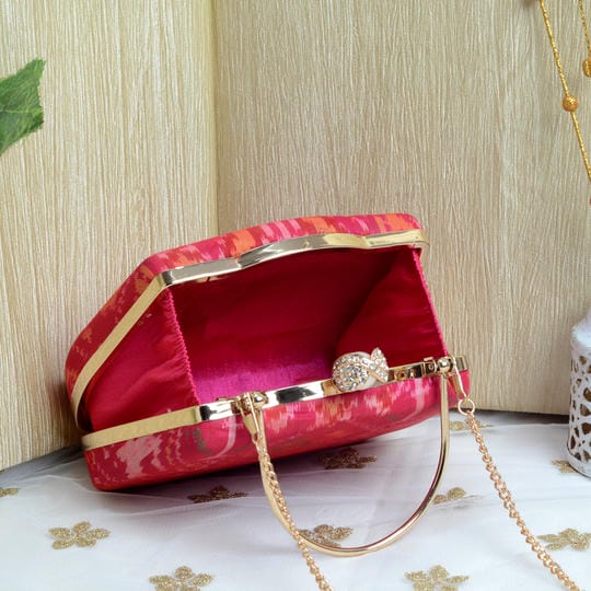 Single Ikat Patola Clutch