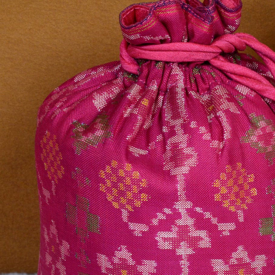 Single Ikat Patola Batwa