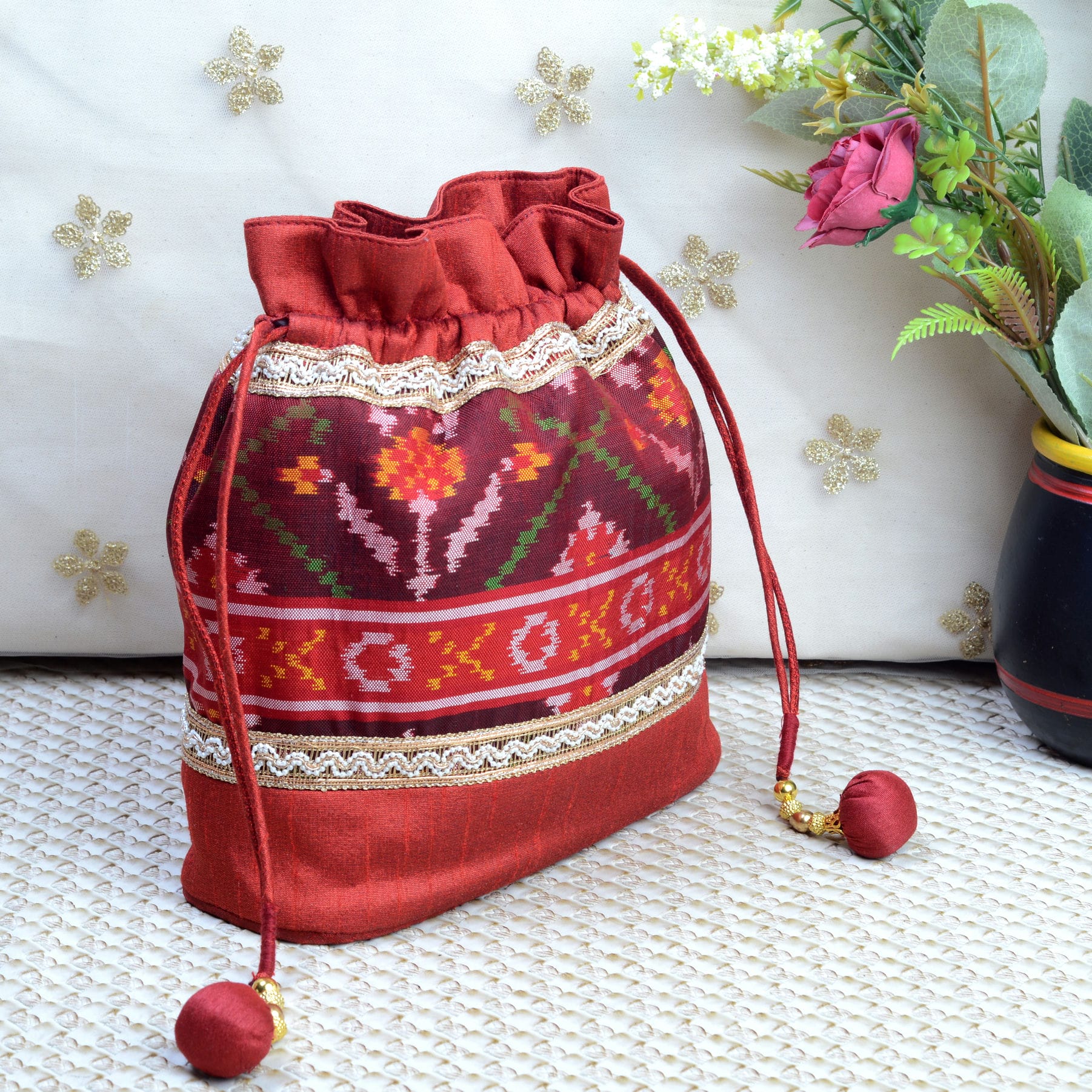 Single Ikat Patola Batwa