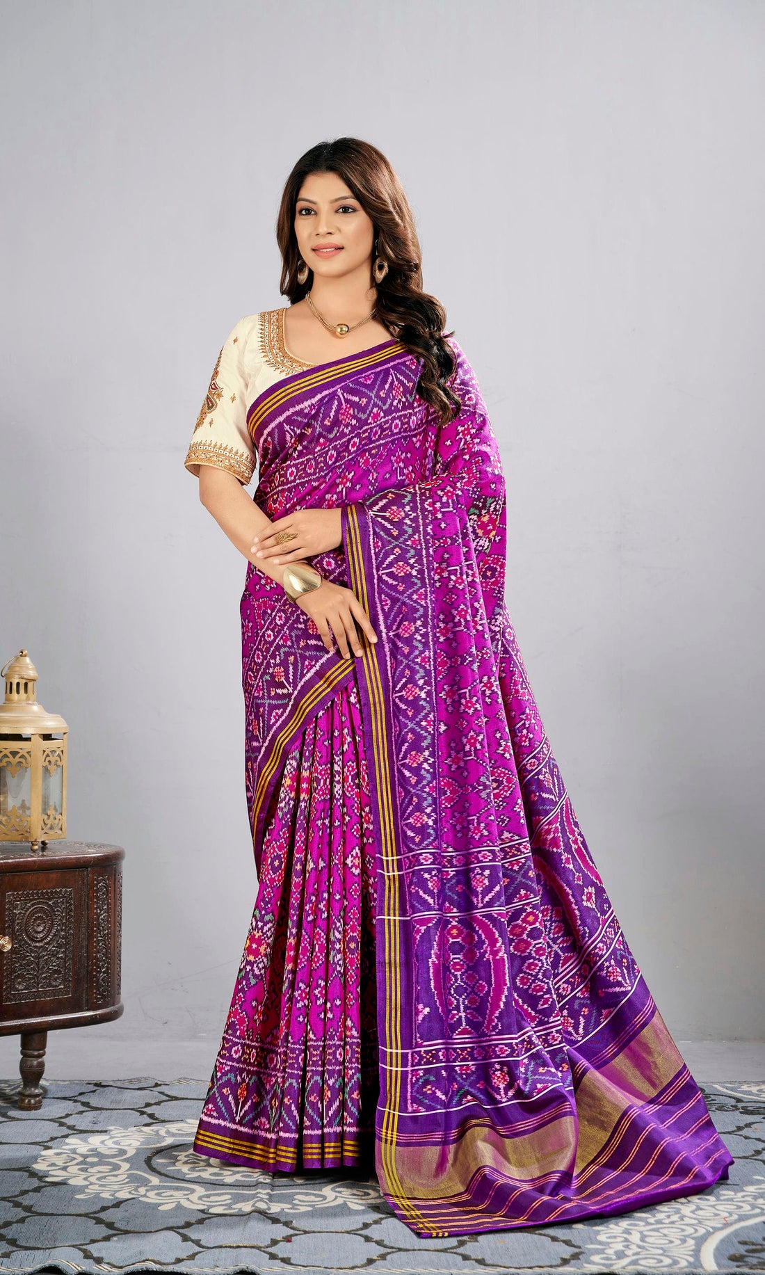 Single Ikat Patola Saree
