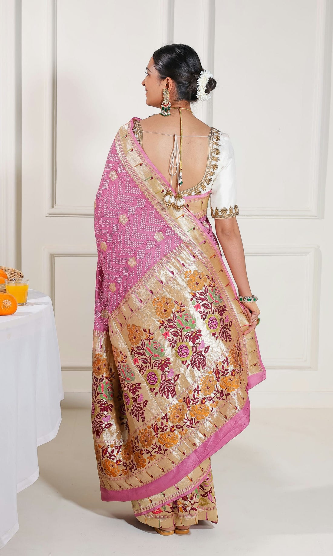 Paithani Scurt Butti with Bandhej Saree